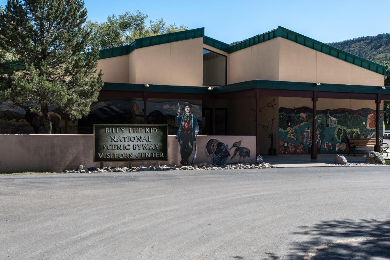 Apache Village 10, King Studio, Midtown, Sleeps 2 Ruidoso Exterior photo